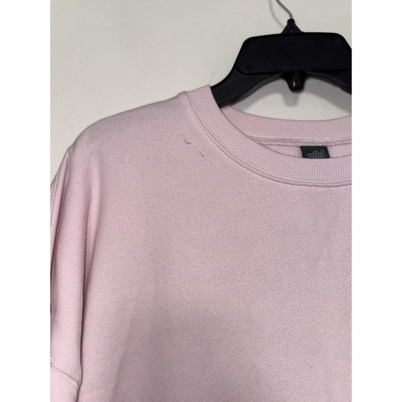 Wild Fable Women's Oversized Graphic Pullover Sweatshirt, M - Light Pink - Picture 9 of 14